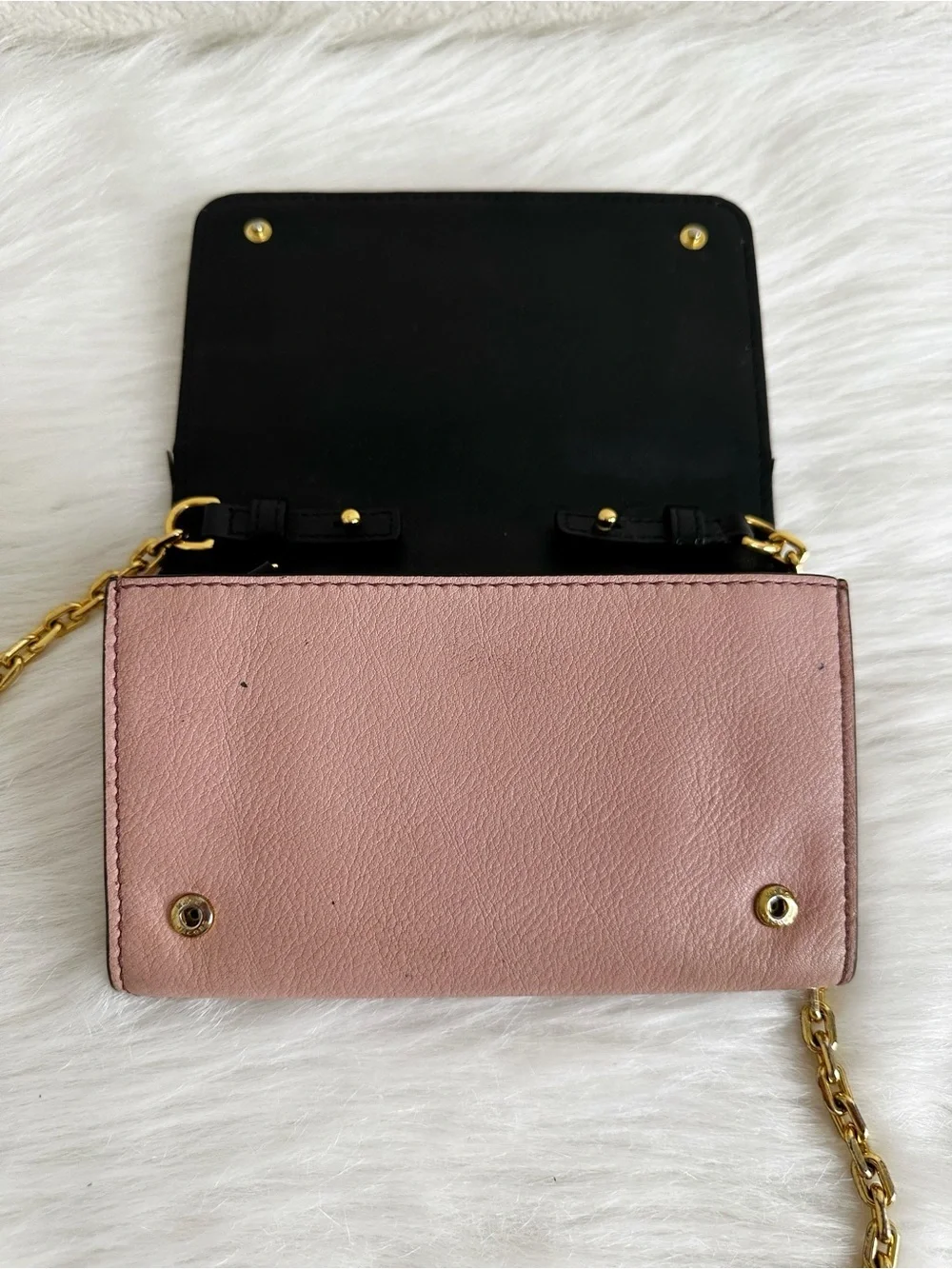 Marc Jacobs Pink Leather Gold Chain Wallet Crossbody Bag
